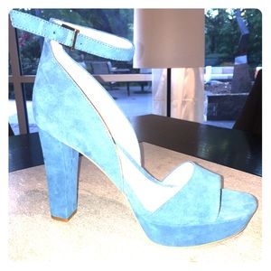 Vince Camuto Teal suede shoes, never worn size 10